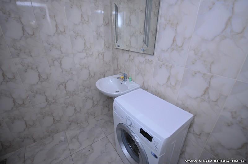 Maxim Mini Hotel Batoemi Buitenkant foto